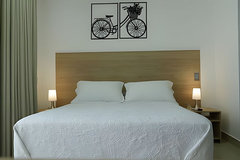 Brand New Condo With Balcony Near Beach & Old Town