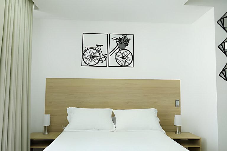 Brand New Condo With Balcony Near Beach & Old Town
