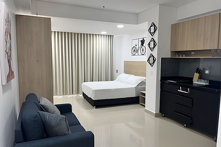 Brand New Condo With Balcony Near Beach & Old Town