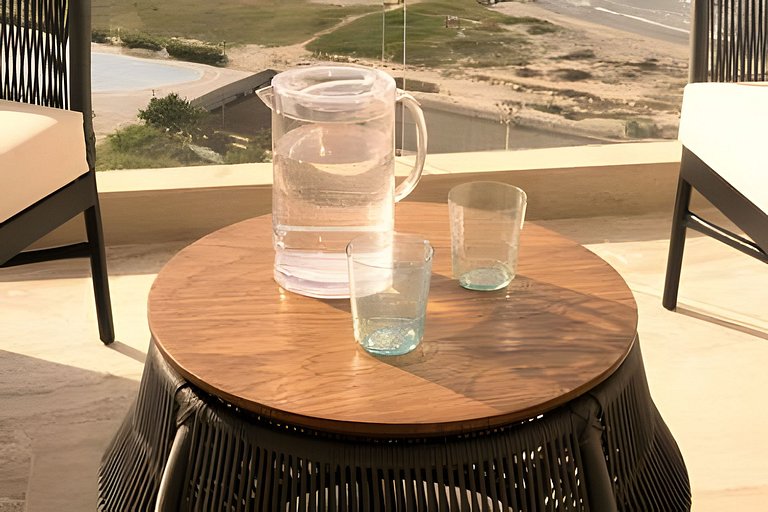 Ocean View Stay Near Cartagena’s Historic Heart