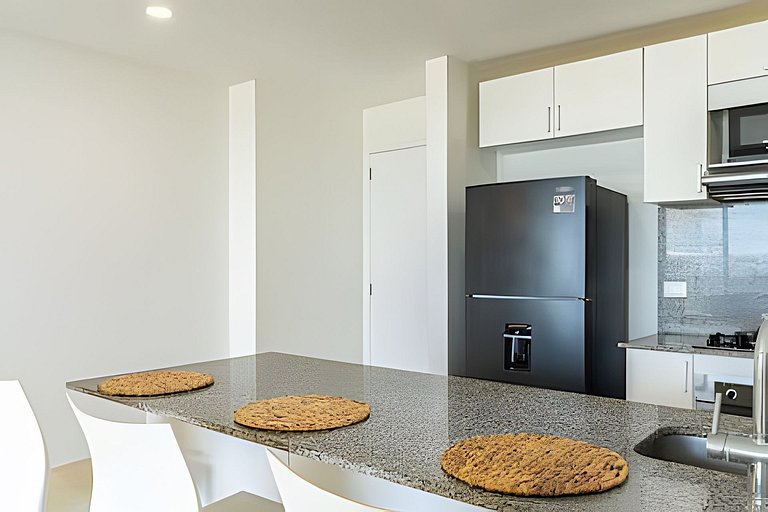 Nuevo Condominio | 2 Hab Frente al Mar + Piscina