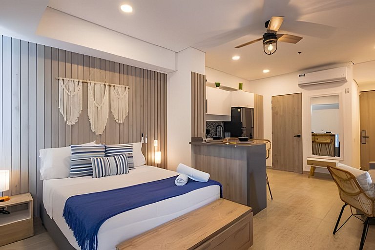 Cartagena Beach | Stylish Studio Suite Pool +Wi-fi