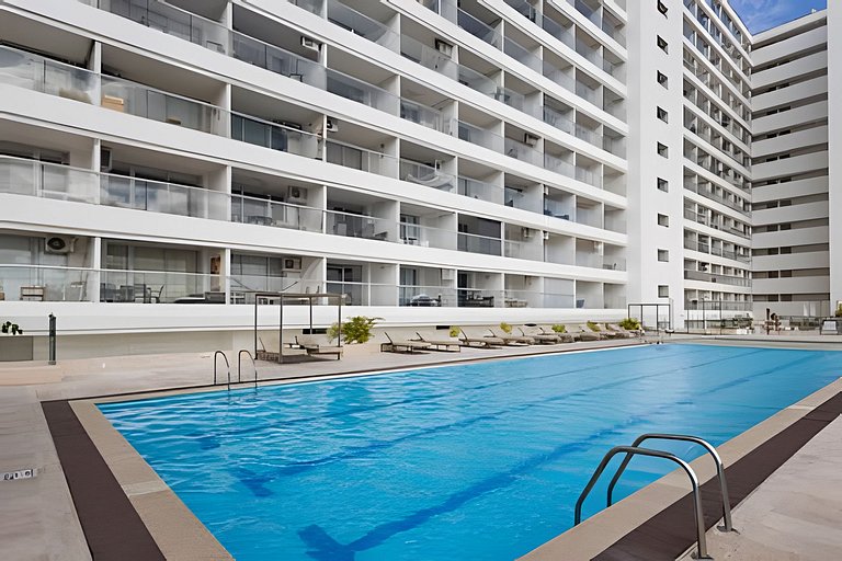 Cartagena Beach | Stylish Studio Suite Pool +Wi-fi