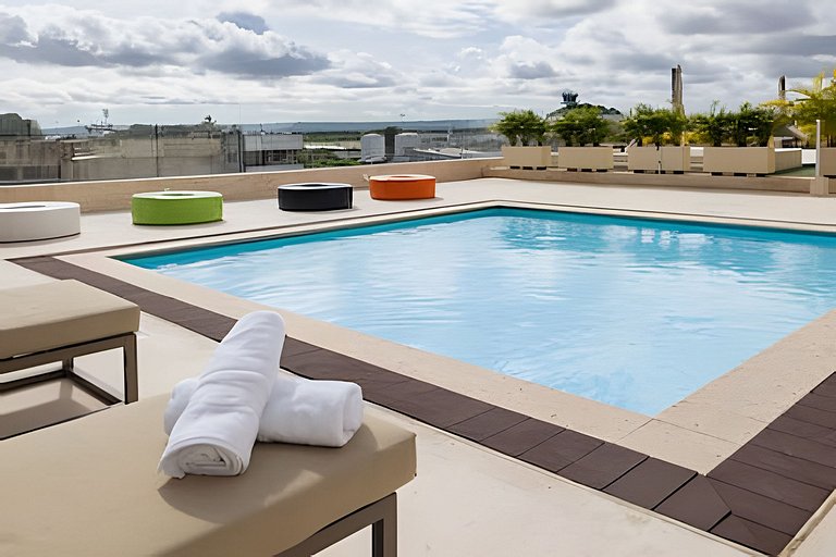Cartagena Beach | Stylish Studio Suite Pool +Wi-fi