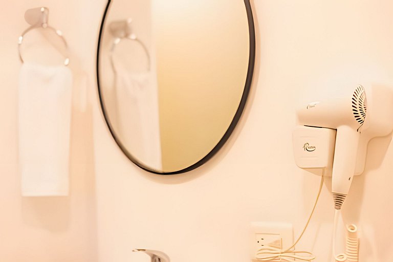 Cartagena Beach | Stylish Studio Suite Pool +Wi-fi