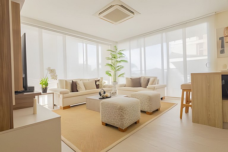 Stylish Brand New Condo Cartagena