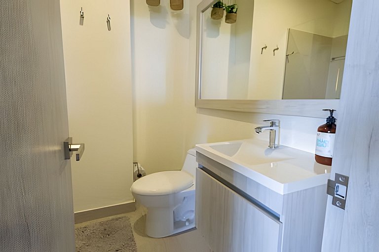 Stylish Brand New Condo Cartagena