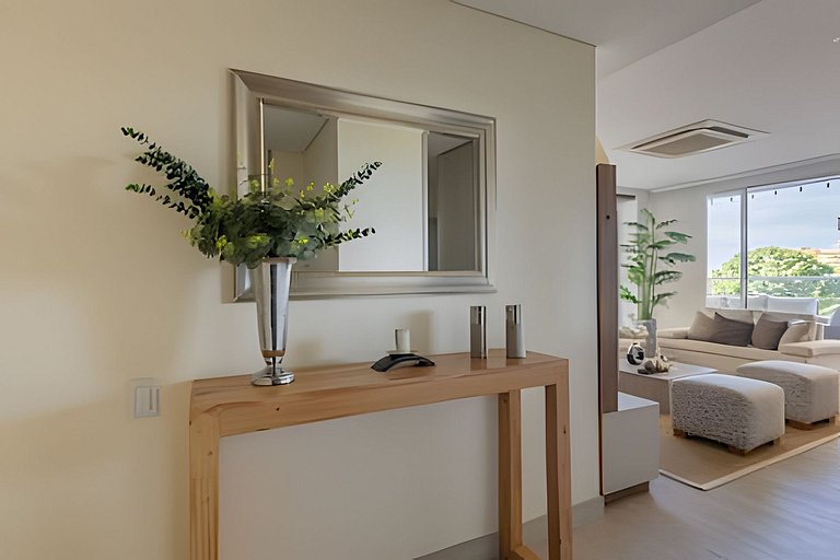 Stylish Brand New Condo Cartagena