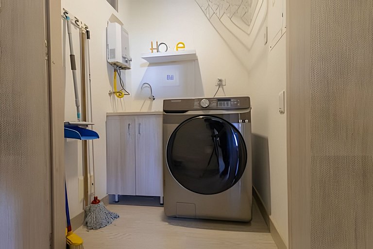 Stylish Brand New Condo Cartagena