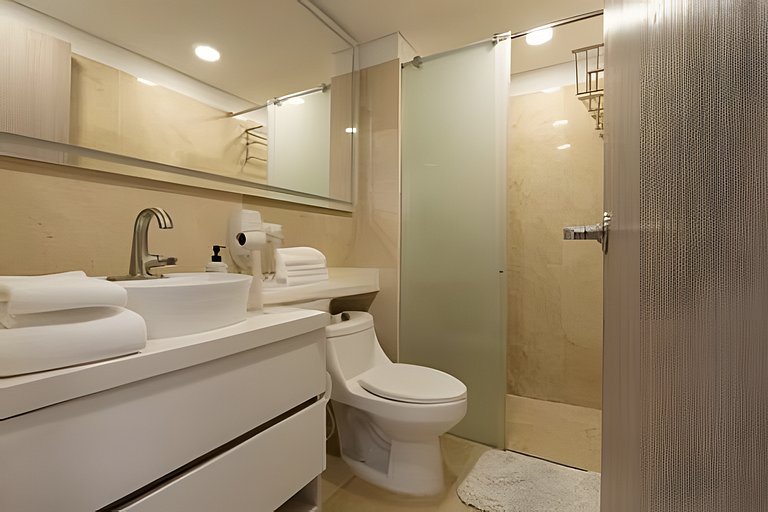 Studio/Suite Cartagena-Beach Pool+Jacuzzi+AC+Wi-fi