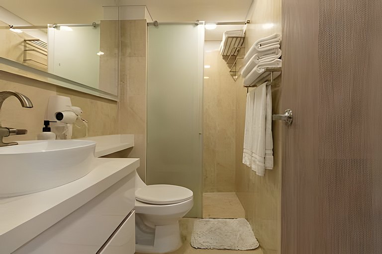 Studio/Suite Cartagena-Beach Pool+Jacuzzi+AC+Wi-fi