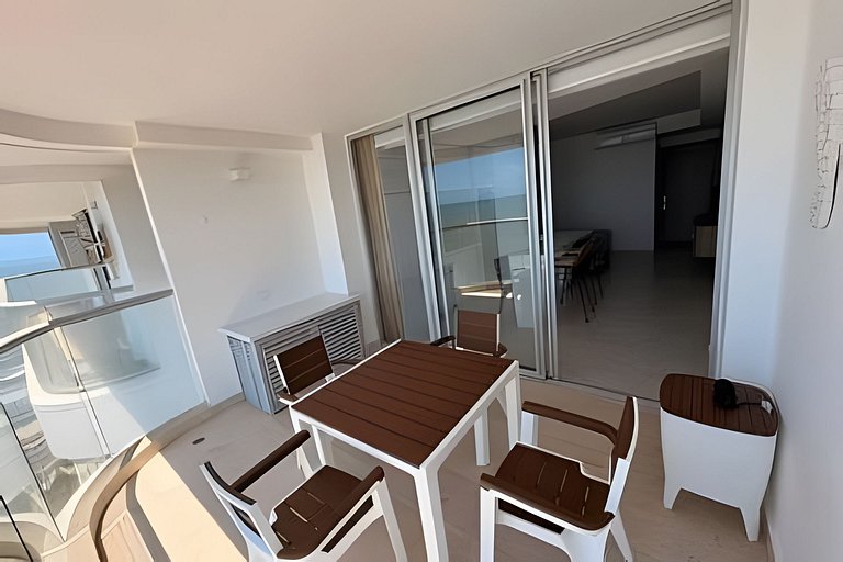 oceanview/signature|style by BLNG