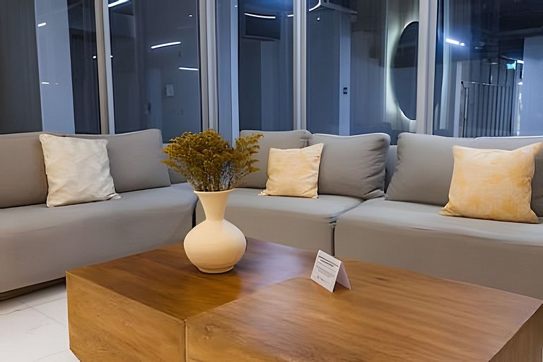 oceanview/signature|style by BLNG