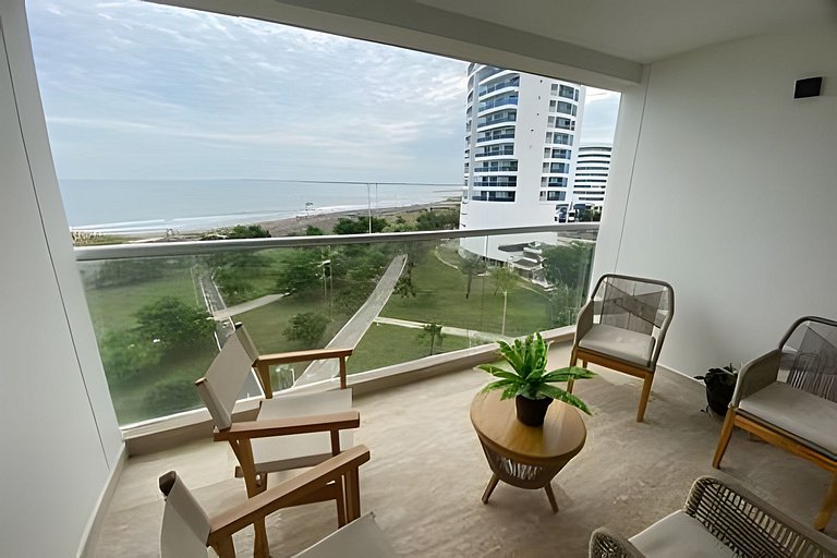 Apartamento Lujoso Con Vista al Mar